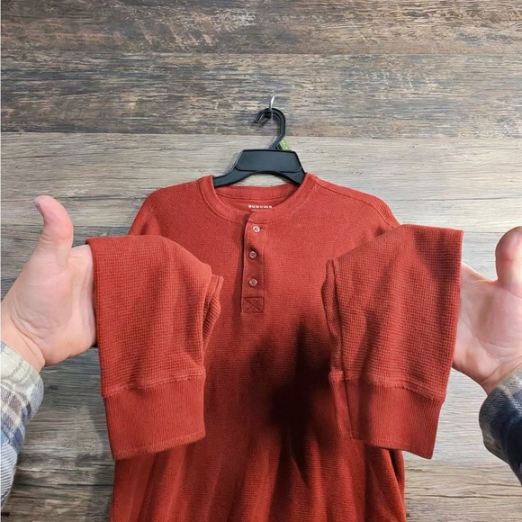 Sonoma Men's Rust Long Sleeve Henley - Picture 7 of 8